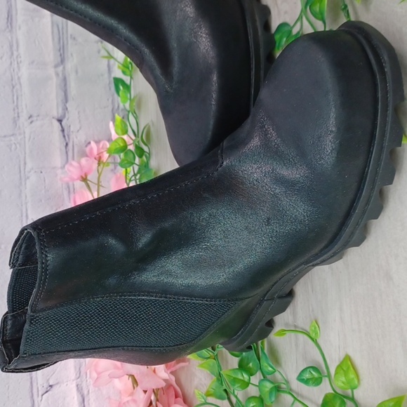 SOREL Joan of Arctic Wedge lll Chelsea Boot NWOB - Picture 3 of 9